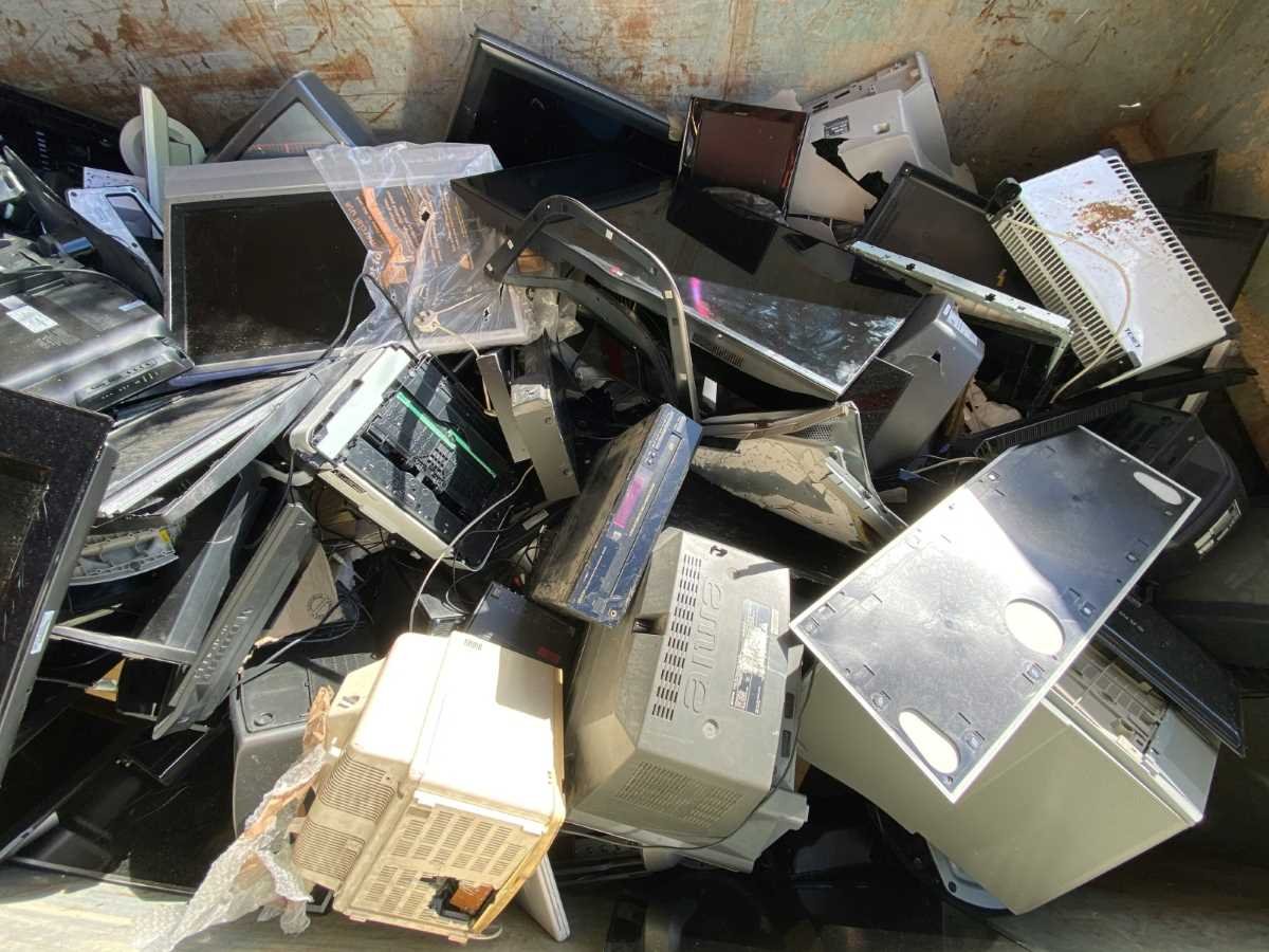 marhabataen-scrap-materials-plastics